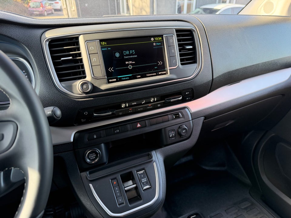 Peugeot e-Expert 50 L2 Premium Van