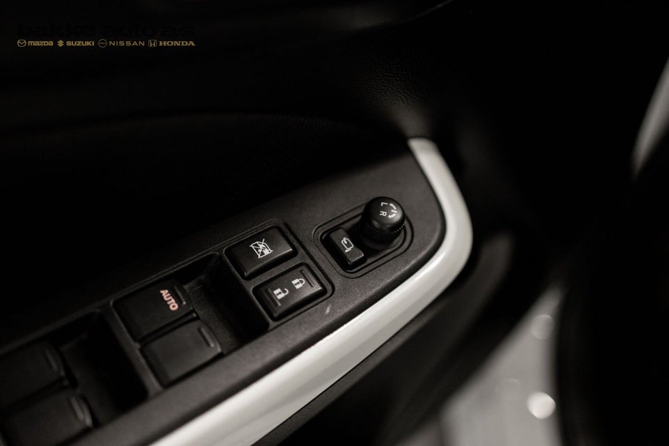 Suzuki Swift 1,0 Boosterjet SHVS Exclusive 5d