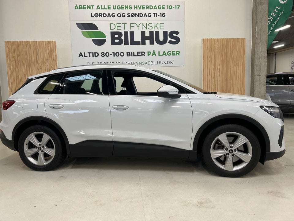 Audi Q4 e-tron 40  5d
