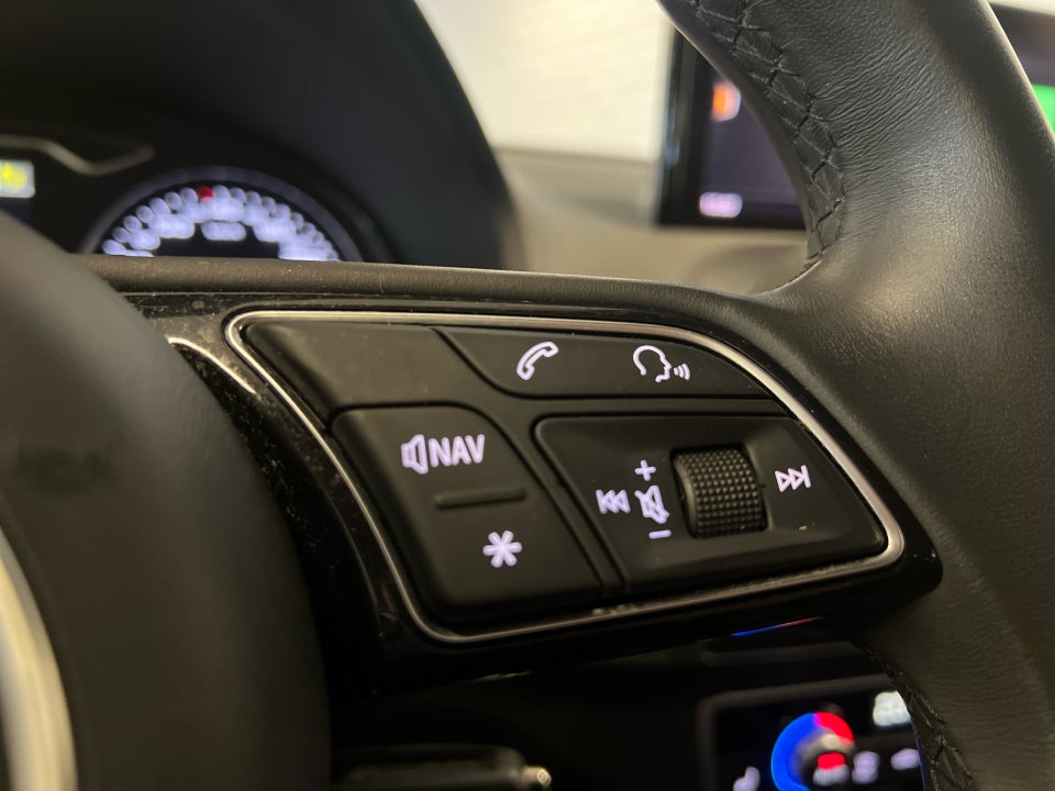 Audi Q2 35 TFSi Prestige S-tr. 5d