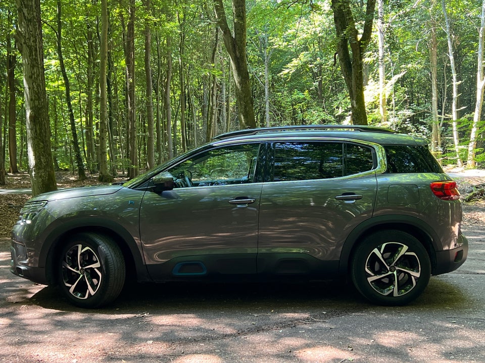 Citroën C5 Aircross 1,6 Hybrid Feel EAT8 5d