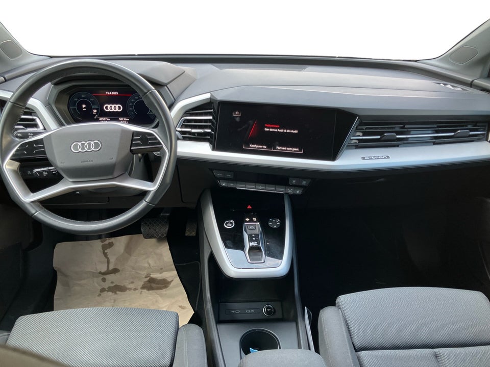 Audi Q4 e-tron 40 S-line 5d
