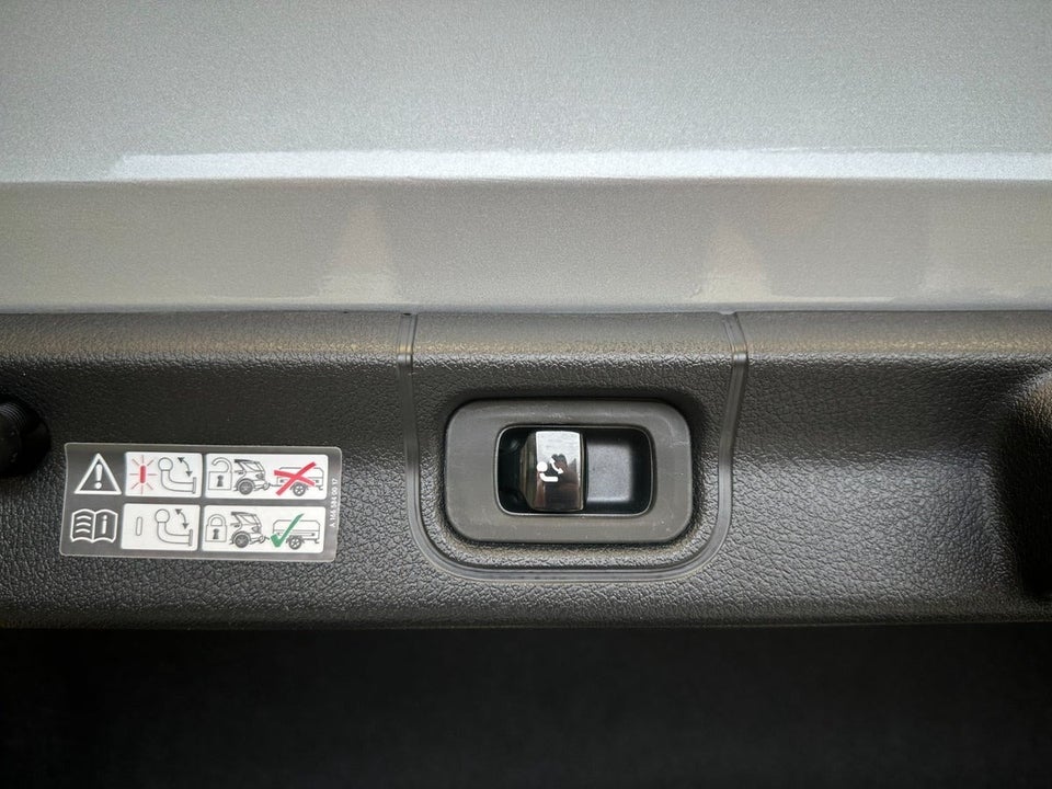 Mercedes EQE350 AMG Edition 4d