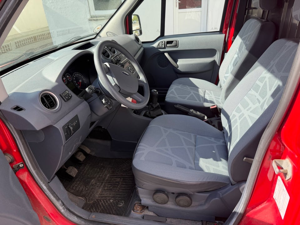 Ford Transit Connect 1,8 TDCi 75 200S 4d