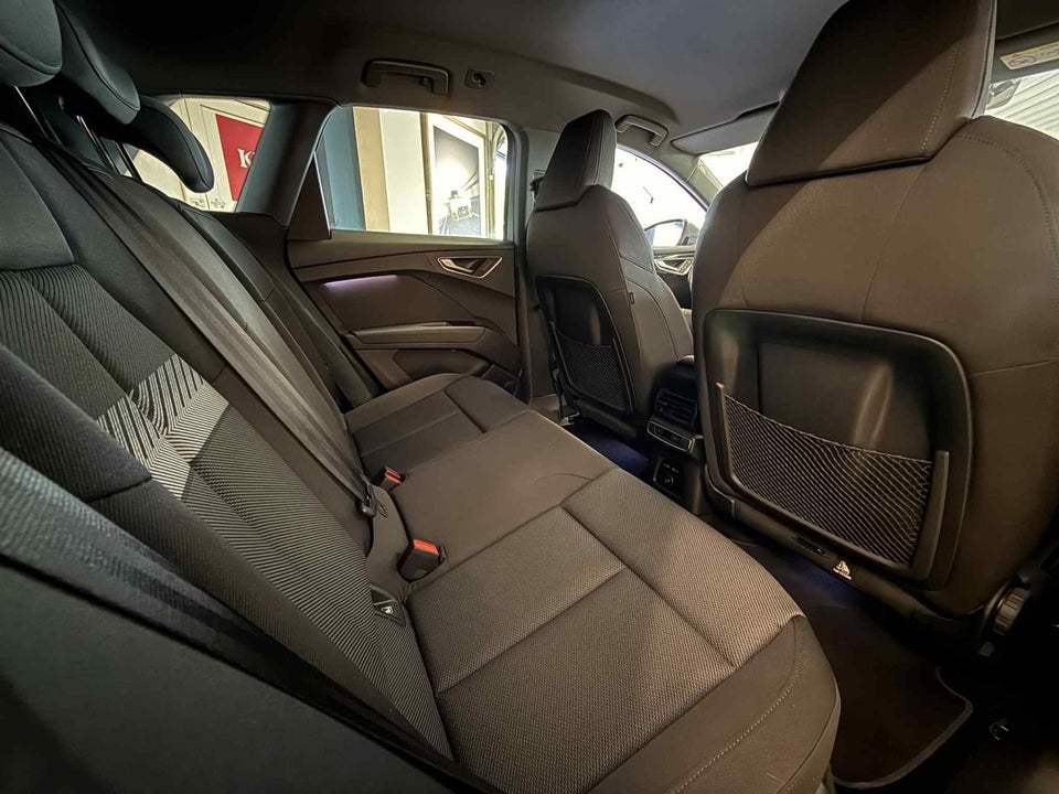 Audi Q4 e-tron 50 Attitude Sportback quattro 5d