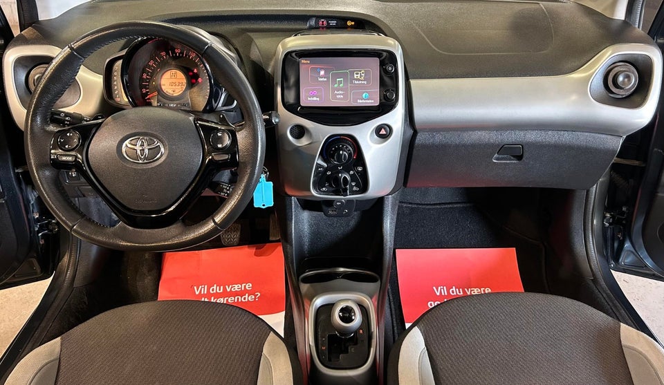 Toyota Aygo 1,0 VVT-i x-wave x-shift 5d