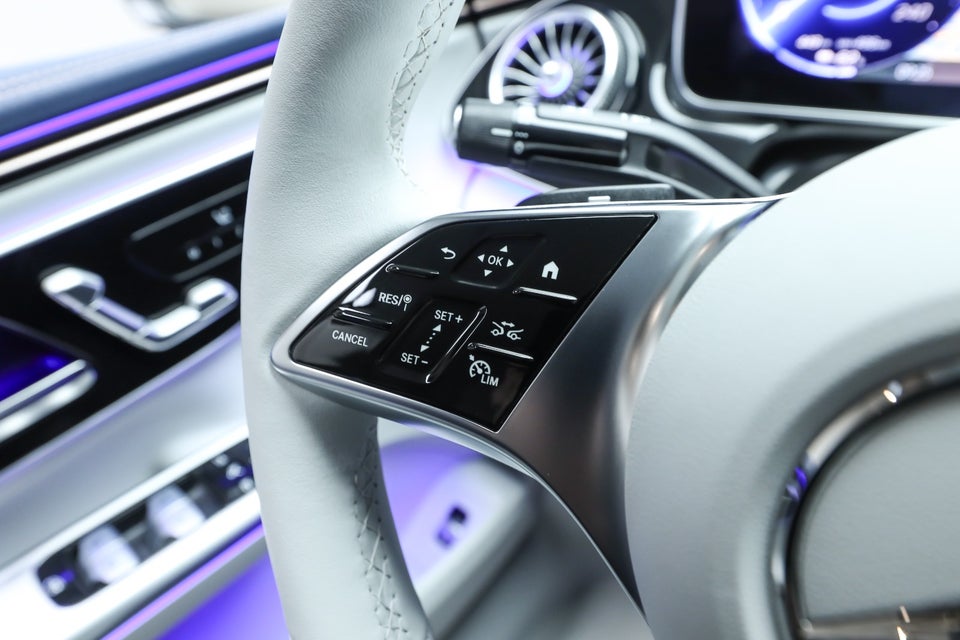 Mercedes EQE350+ AMG Line 4d