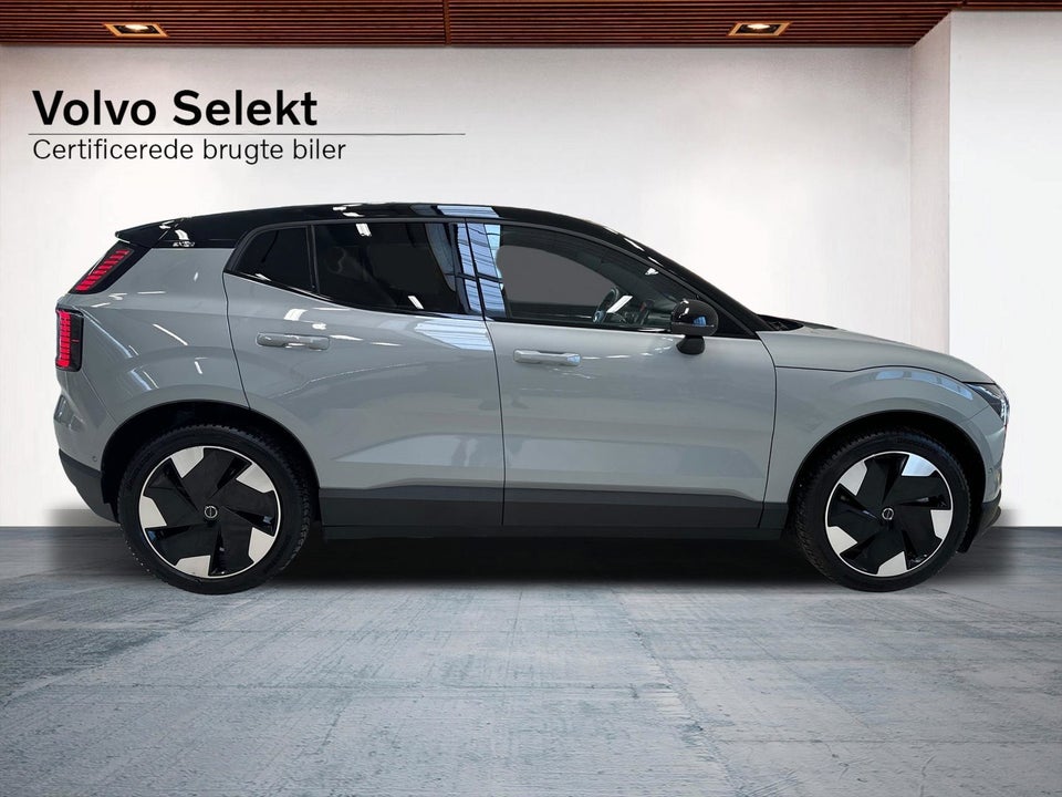 Volvo EX30 Extended Range Ultra 5d