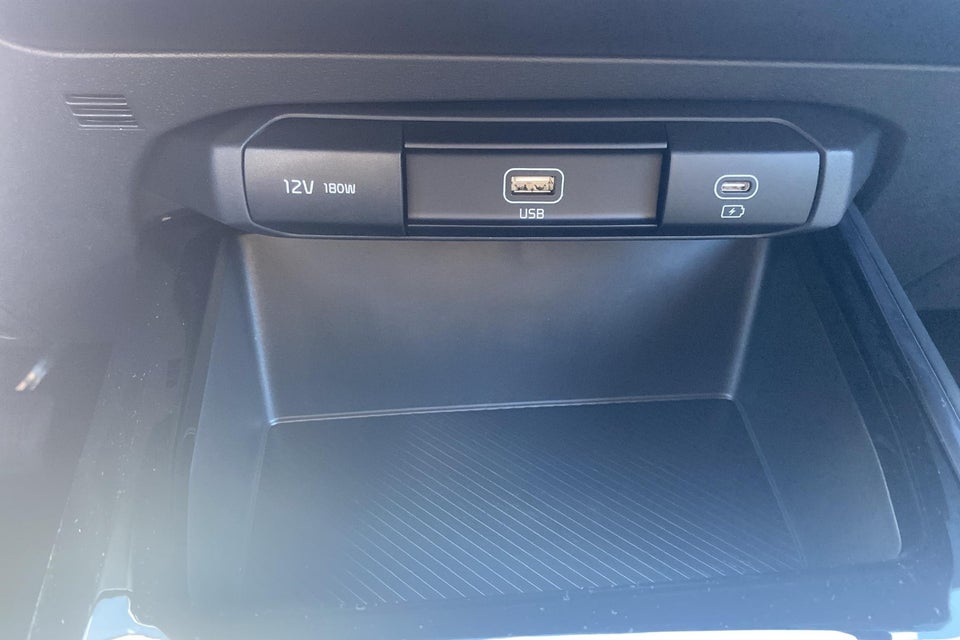 Kia Niro 64 EV Final Edition 5d