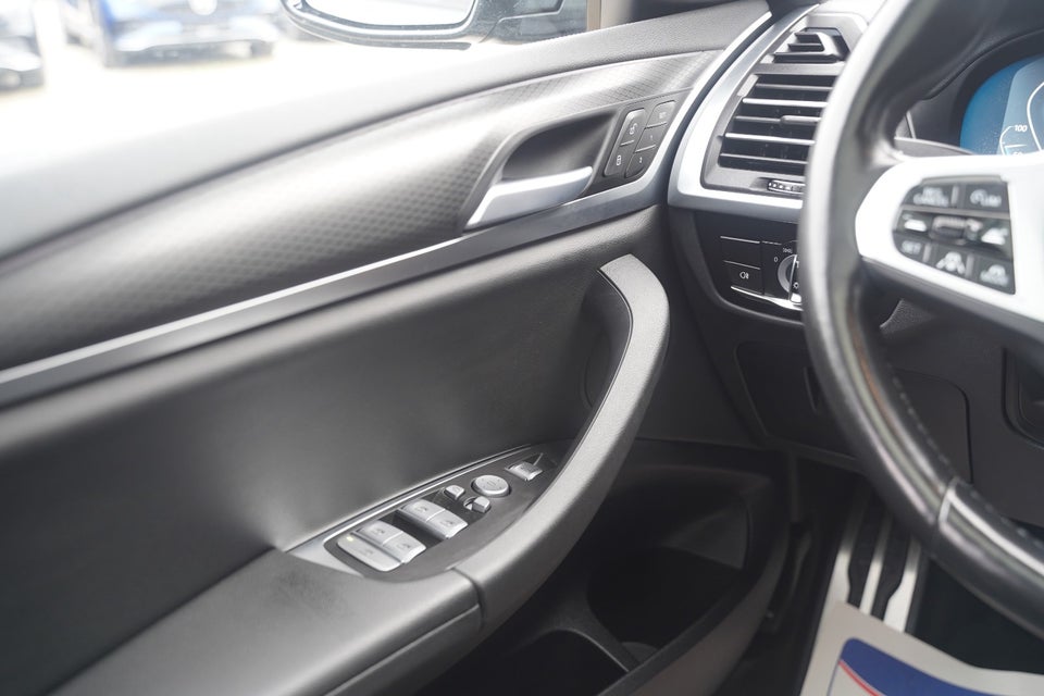 BMW iX3 Charged M-Sport 5d