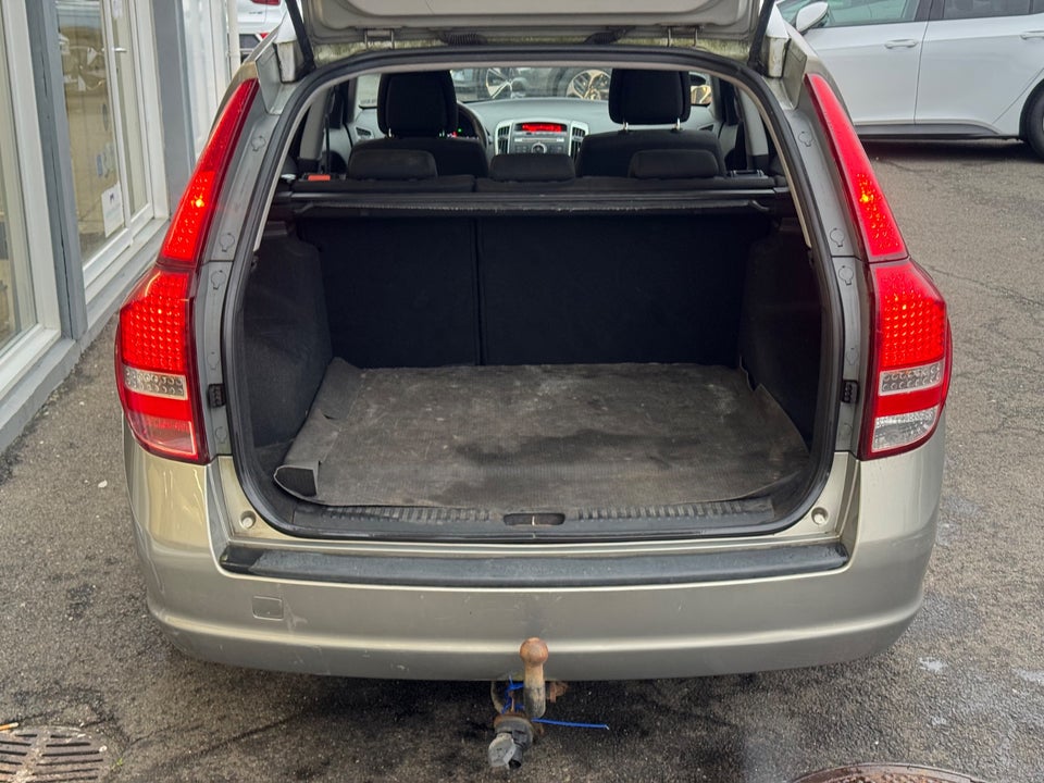 Kia Ceed 1,6 CRDi 115 Active SW 5d