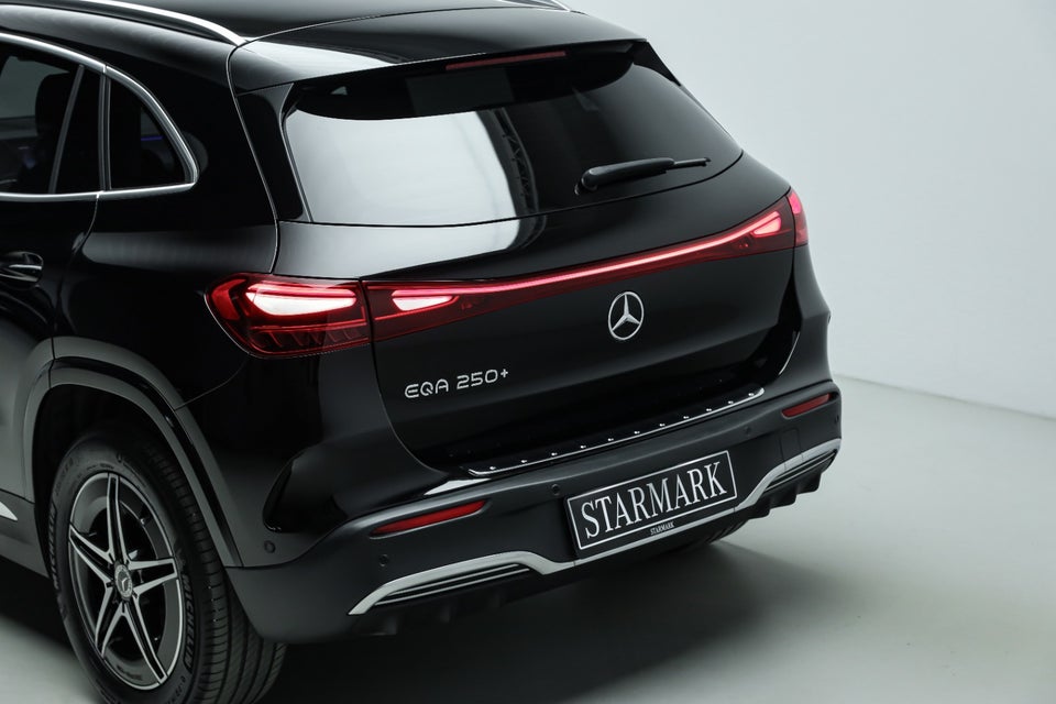 Mercedes EQA250+ AMG Advance 5d