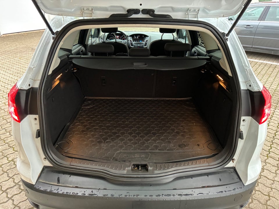 Ford Focus 1,0 EcoBoost Titanium stc. aut. 5d