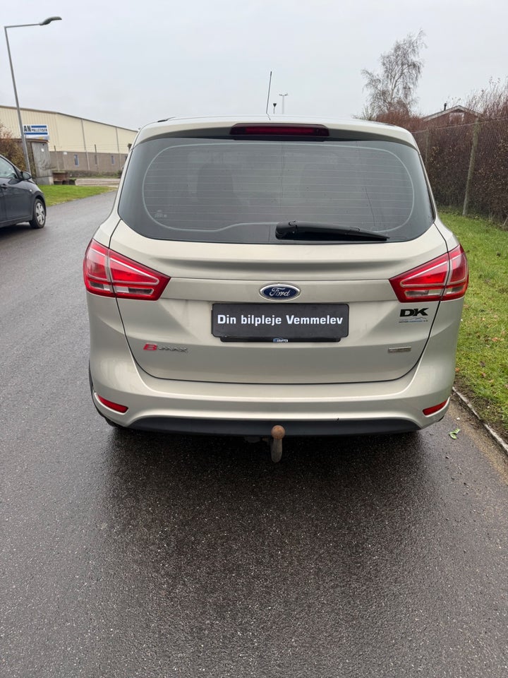 Ford B-MAX 1,0 SCTi 100 Titanium 5d