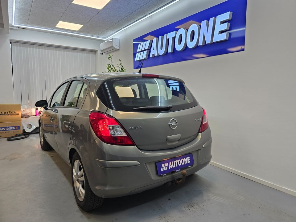 Opel Corsa 1,3 CDTi 95 Cosmo eco 5d