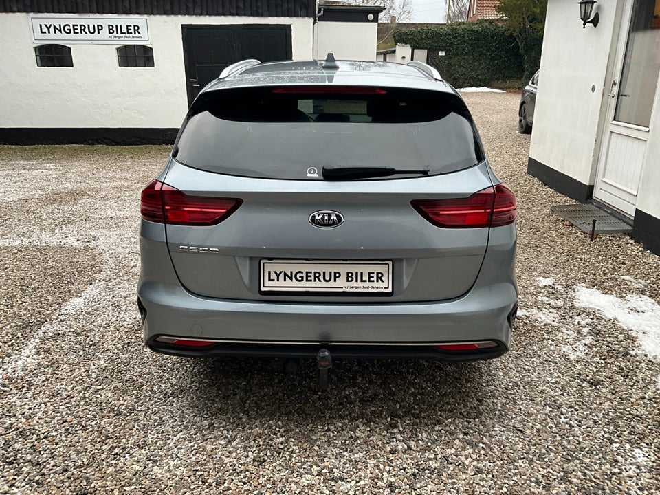 Kia Ceed 1,6 CRDi 136 Intro Edition SW 5d
