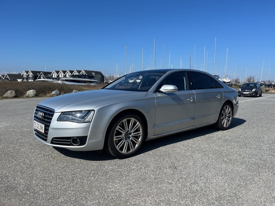 Audi A8 4,2 TDi 350 quattro Tiptr. lang 4d