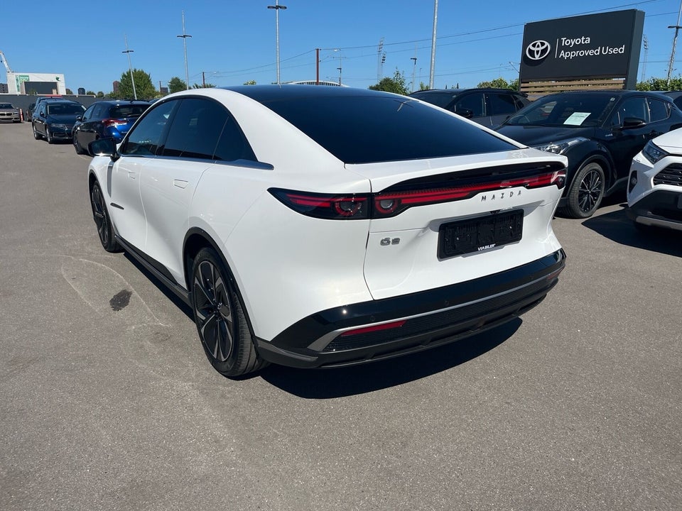 Mazda 6e Takumi 5d