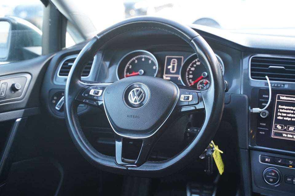 VW Golf VII 1,4 TSi 125 Comfortline Variant DSG 5d