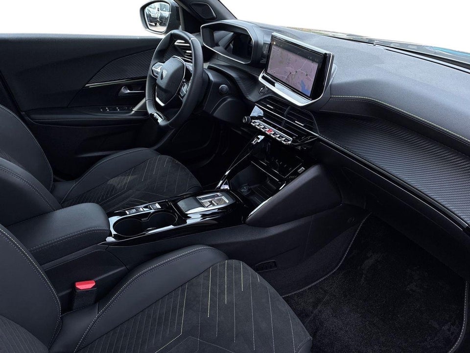 Peugeot e-2008 54 GT 5d