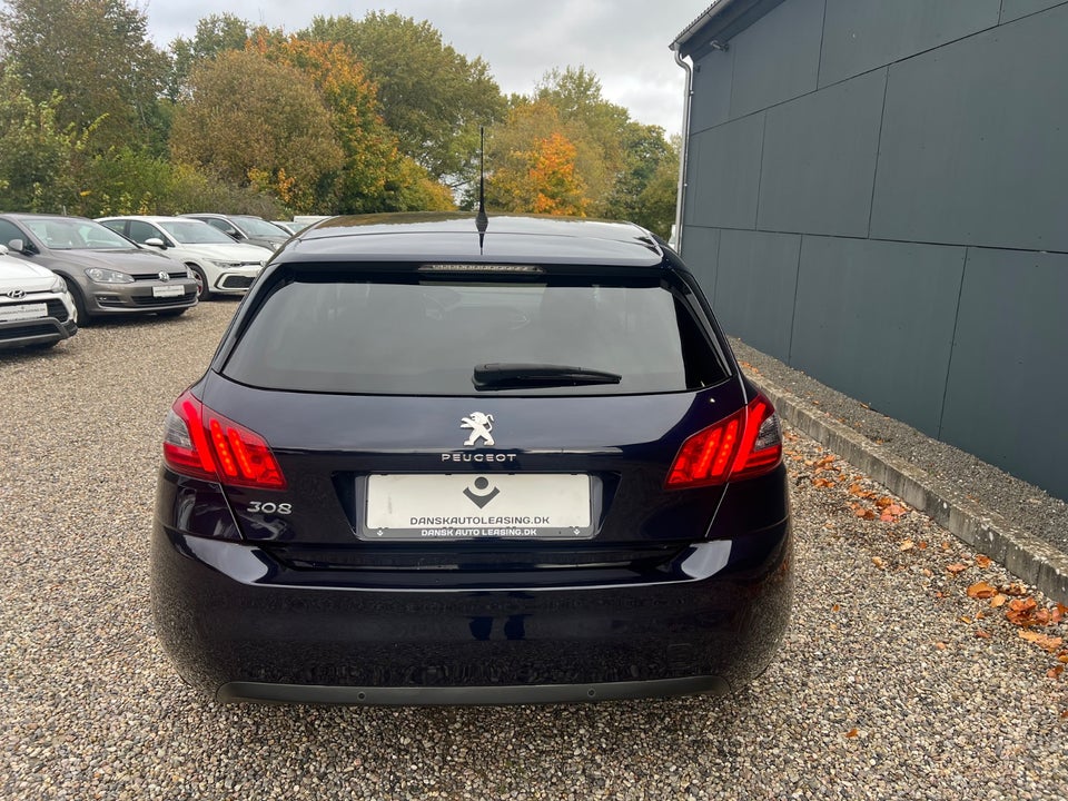 Peugeot 308 1,2 PureTech 130 Active 5d