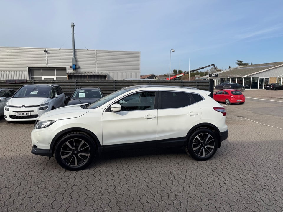 Nissan Qashqai 1,2 Dig-T 115 Tekna 5d