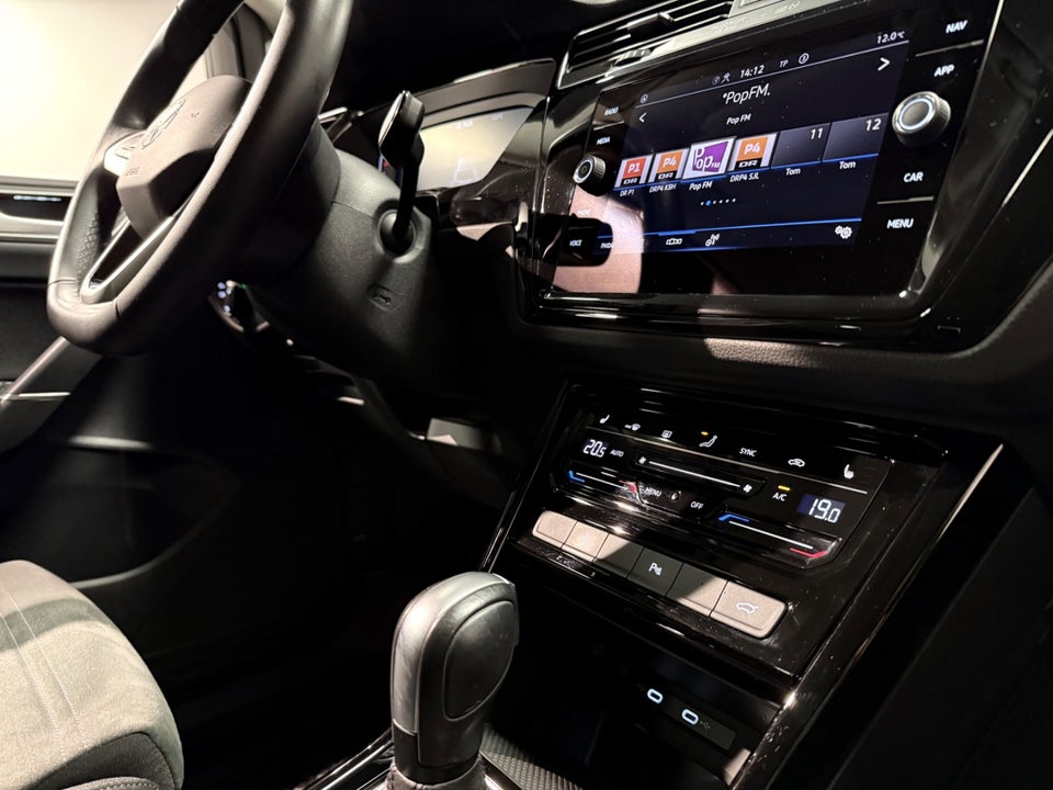 VW Touran 1,5 TSi 150 Highline DSG 7prs 5d