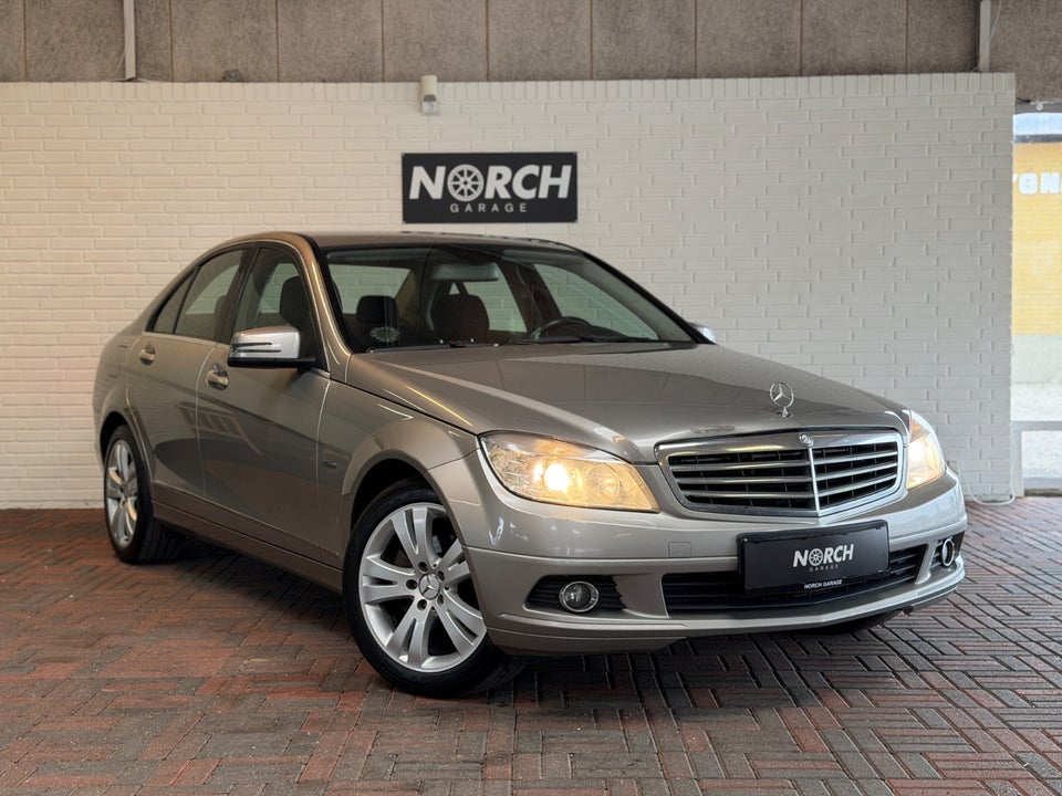 Mercedes C200 2,2 CDi Classic 4d