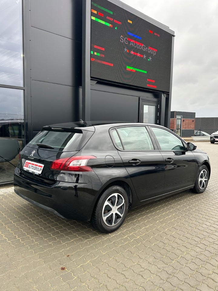Peugeot 308 1,2 VTi 82 Access 5d