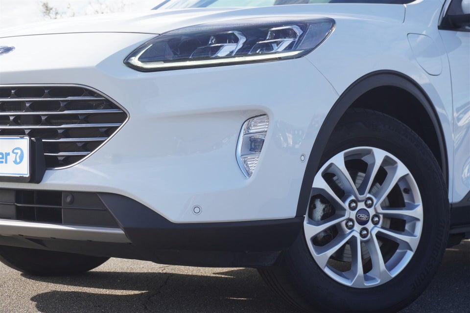 Ford Kuga 2,5 PHEV Titanium X CVT 5d