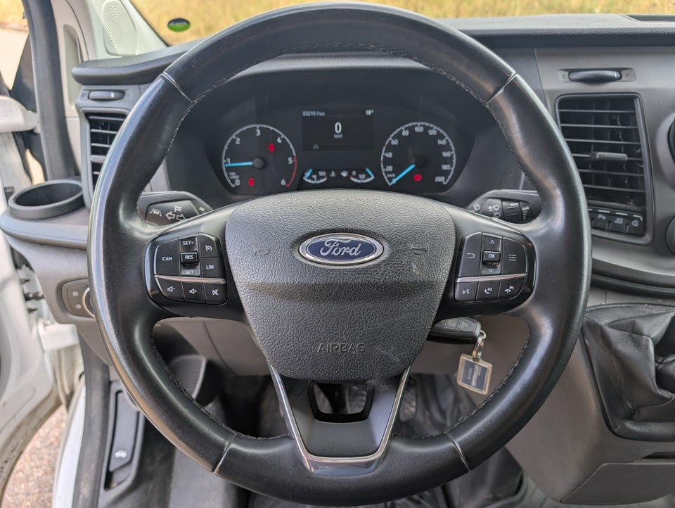Ford Transit Custom 300 L2 2,0 TDCi 130 Trend