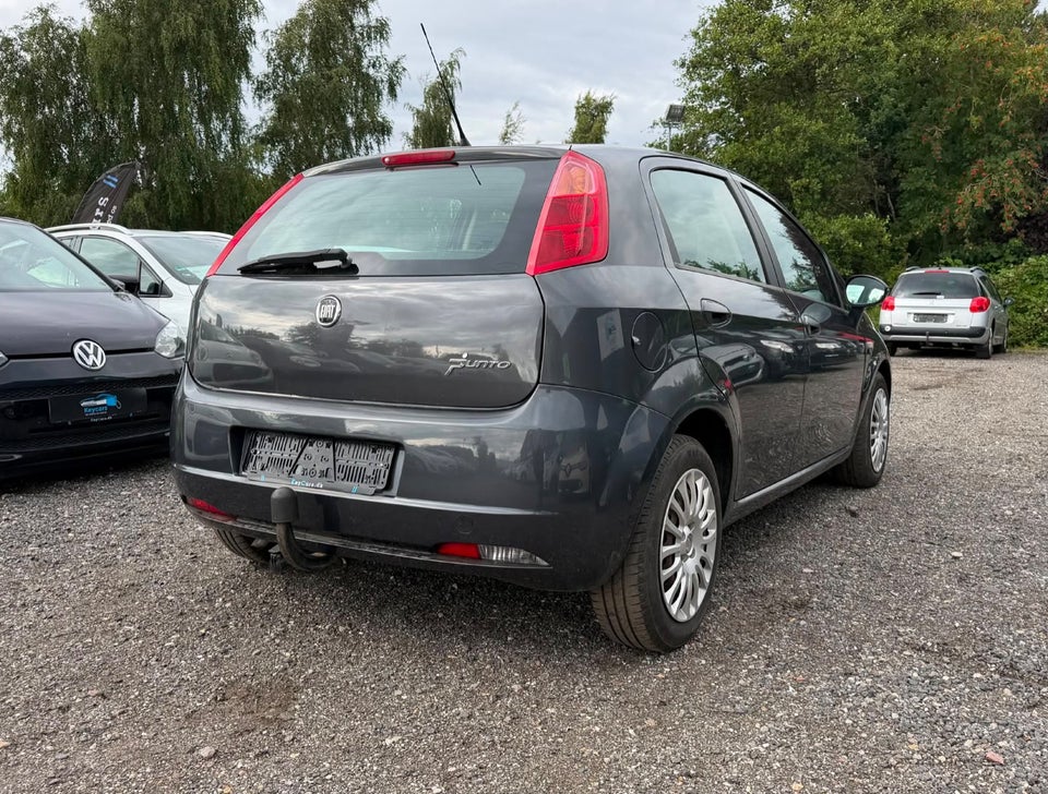 Fiat Grande Punto 1,4 Active 5d
