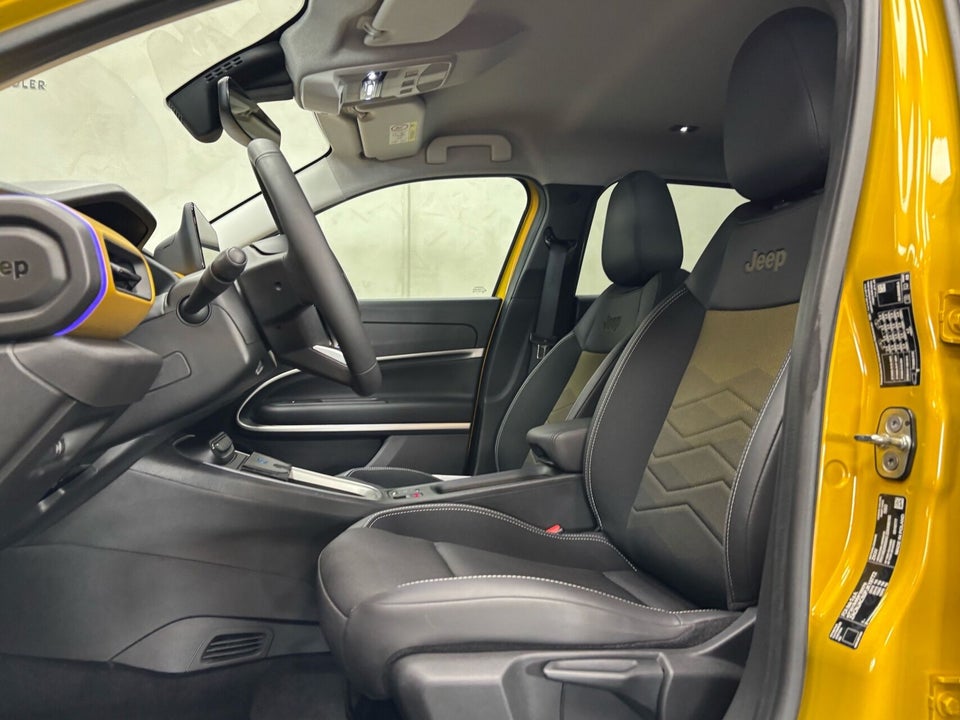 Jeep Avenger 54 1st Edition 5d