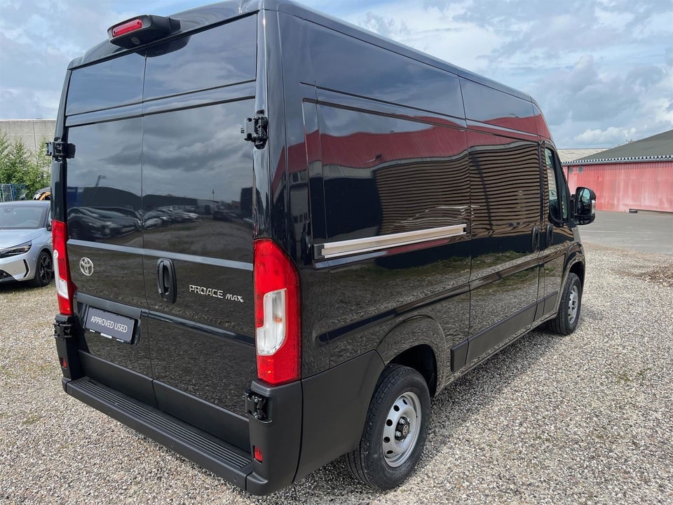 Toyota ProAce Max 2,2 D 140 Comfort Master Kassevogn L2H2