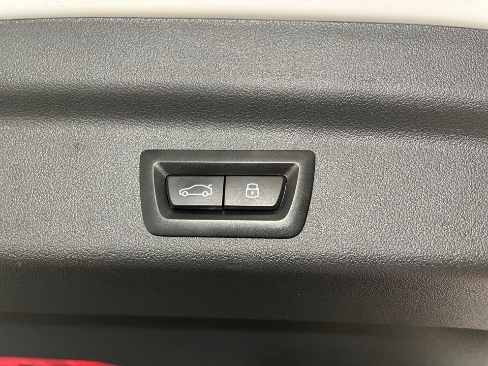 BMW iX1 xDrive30 M-Sport 5d