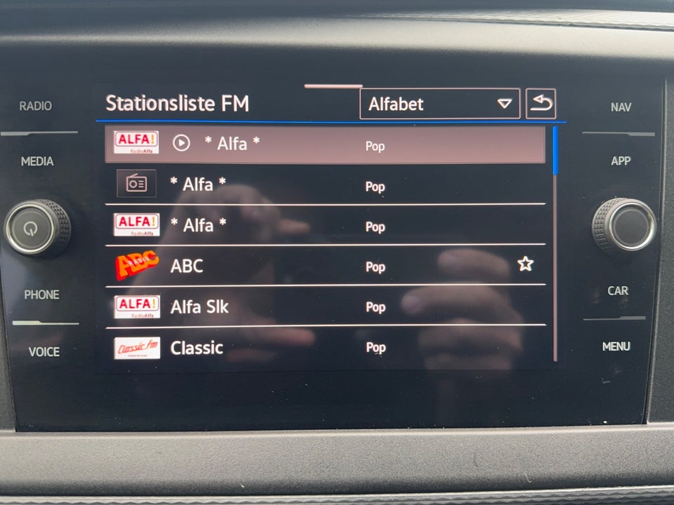 VW Transporter 2,0 TDi 150 Kassevogn DSG lang