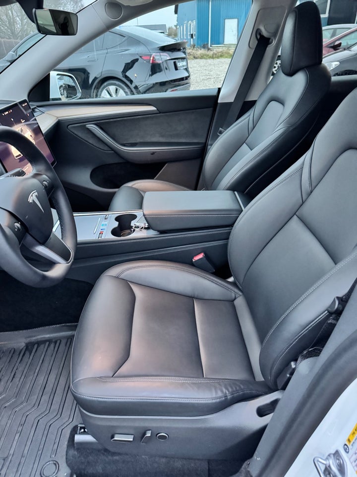 Tesla Model Y Long Range RWD 5d