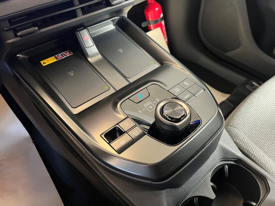 Toyota bZ4X 73 Active Tech 5d