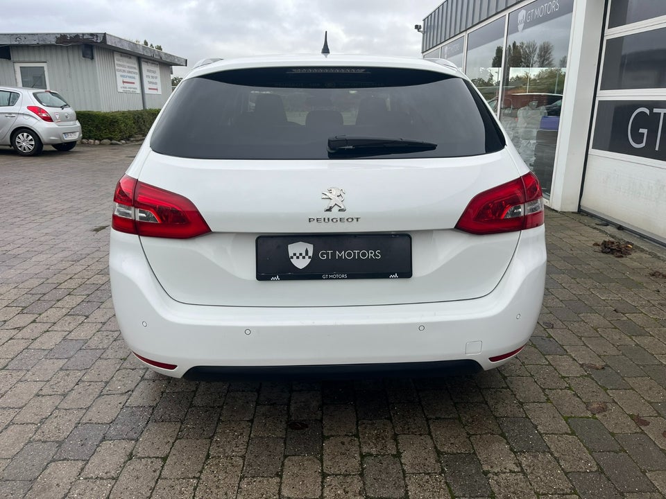 Peugeot 308 1,2 e-THP 130 Allure SW EAT6 5d