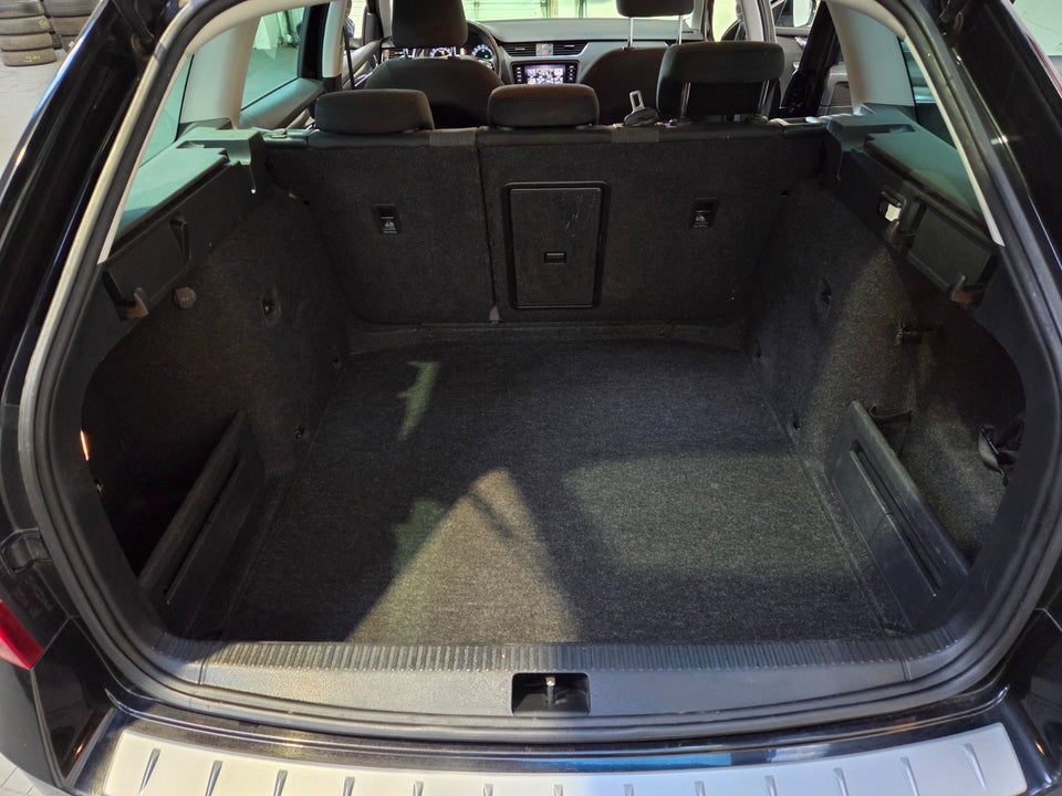 Skoda Octavia 1,6 TDi 115 Style Combi DSG 5d