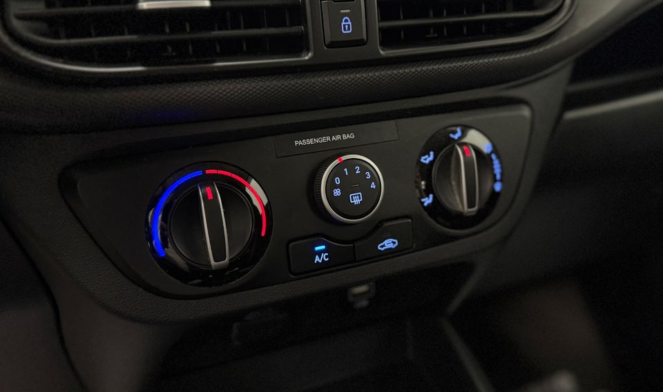 Hyundai i10 1,0 MPi Essential 5d