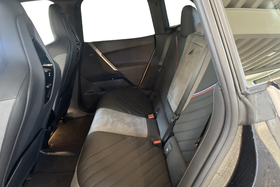 BMW iX xDrive45 M-Sport 5d