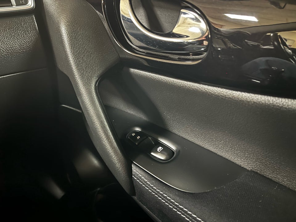 Nissan Qashqai 1,3 mHEV Visia 5d