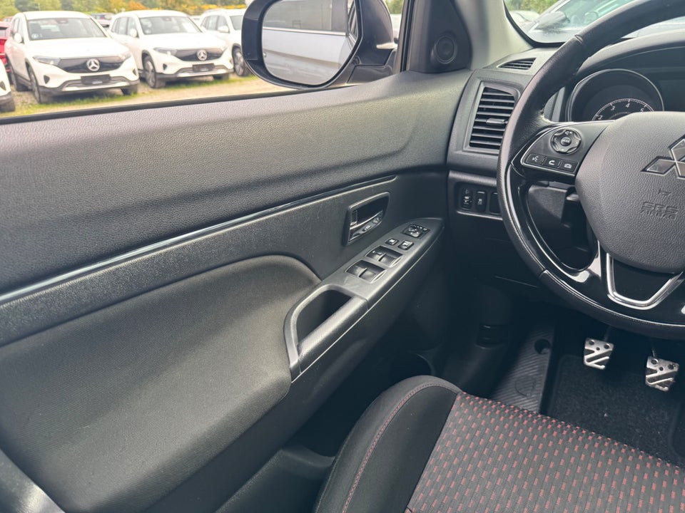 Mitsubishi ASX 1,6 Intense 5d