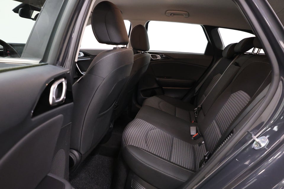 Kia Ceed 1,6 PHEV Prestige SW DCT 5d