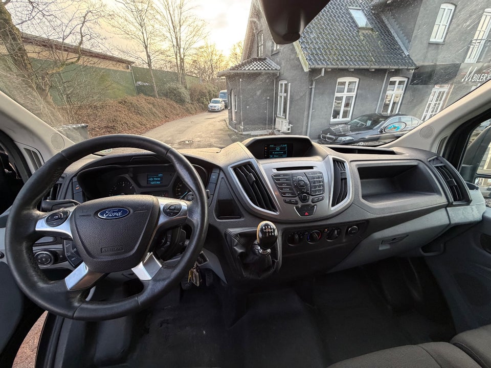 Ford Transit 350 L2 Van 2,2 TDCi 125 Trend H2 RWD