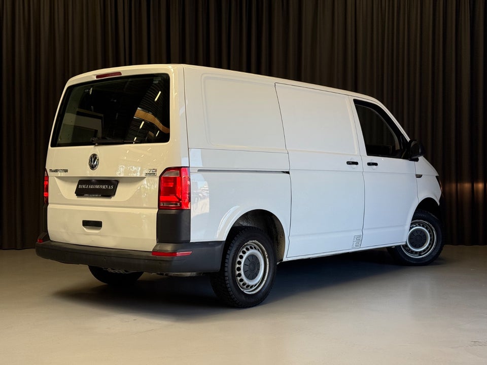 VW Transporter 2,0 TSi 150 Kassevogn kort