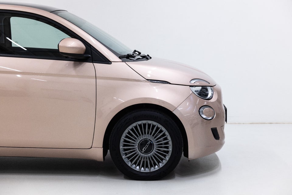 Fiat 500e 42 Icon 3d