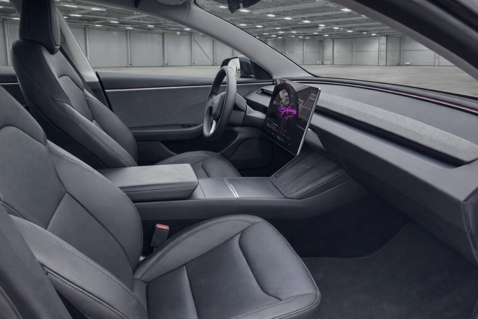 Tesla Model 3 RWD 4d