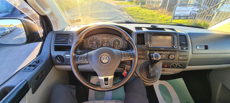 VW Transporter 2,0 TDi 140 Kombi lang DSG 4d